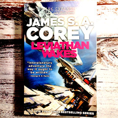 The Expanse Serie: Leviathan Wakes by James S. A. Corey (2011 Trade Paperback)