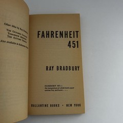 Vintage Fahrenheit 451 Ray Bradbury Ballantine Sci-Fi Dystopian PB USA