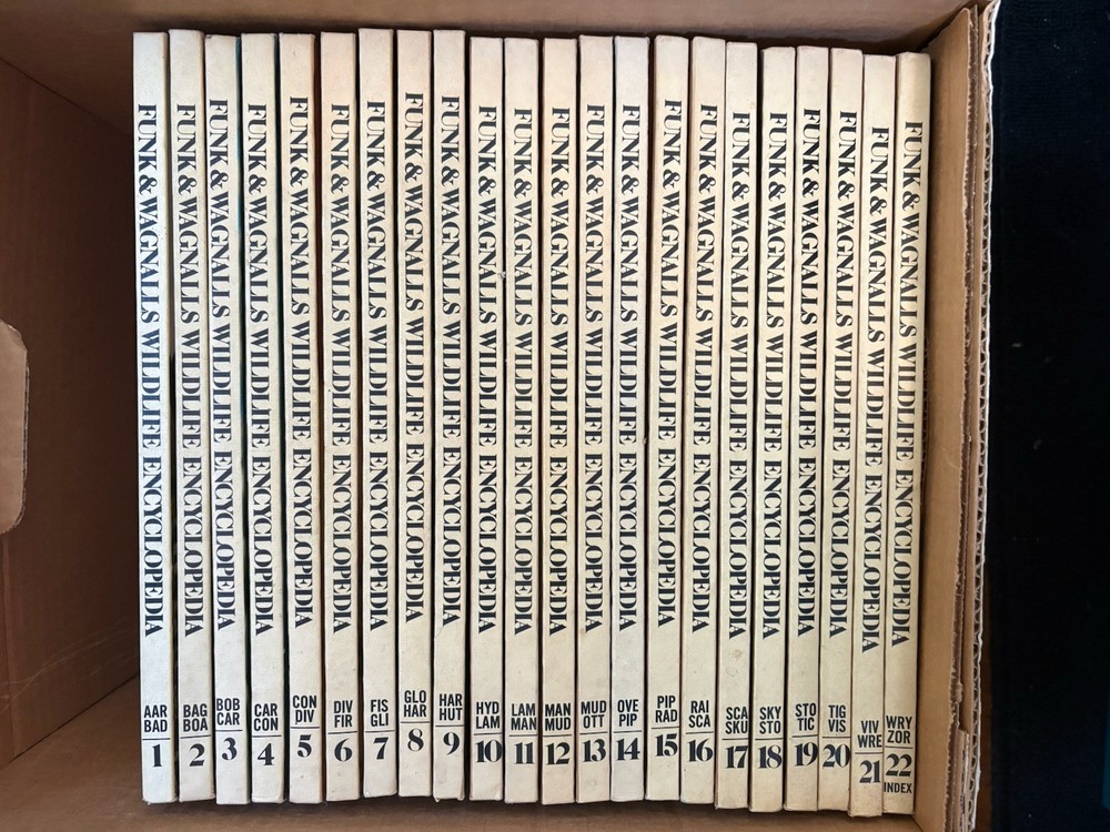 Funk & Wagnalls Wildlife Encyclopedia 22 Vol Set HC Illustrated 1974