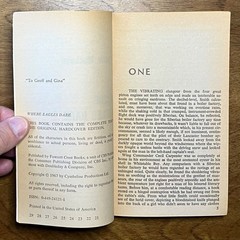 Where Eagles Dare by Alistair MacLean 1981 paperback war & military