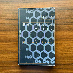 Primo Levi The Periodic Table Paperback – Schocken Books 1995 Memoir