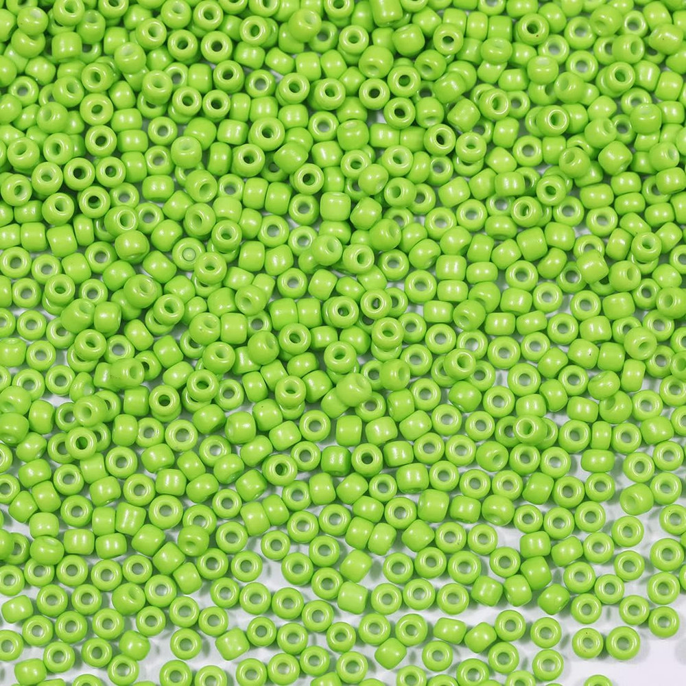 Size 3mm Seed Beads Apple Green Color About 3600pcs/100Grams in Bag, 8/0 Glass C