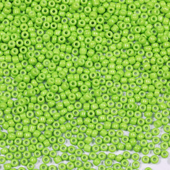 Size 3mm Seed Beads Apple Green Color About 3600pcs/100Grams in Bag, 8/0 Glass C