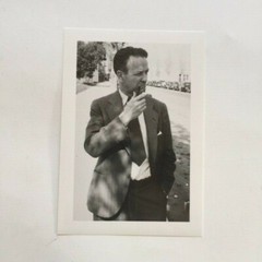 KILLER IN THE RAIN – 1ST. BY RAYMOND CHANDLER – WITH PUBLICITY PHOTO OF AUTHOR