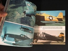 F6F HELLCAT WALK AROUND Number 9 Squadron Signal WWII Military Aircraft NEW Quik