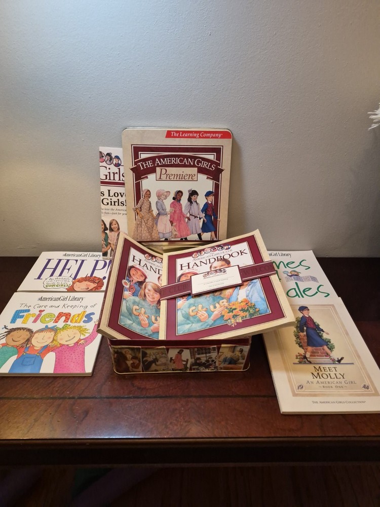 THE AMERICAN GIRLS PREMIERE ORIGINAL BOOKS 📚 & TIN