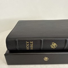 ESV Heirloom Bible (Alpha Edition)-Black Goatskin Leather Excellent