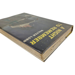 Vtg A NIGHT TO REMEMBER by Walter Lord Titanic USA 1955 1970 HC DJ 15th Ex Lib