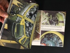 F6F HELLCAT WALK AROUND Number 9 Squadron Signal WWII Military Aircraft NEW Quik