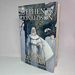 Fatal Revenant Stephen R. Donaldson Hardcover 1st Edition Thomas Covenant Book 2
