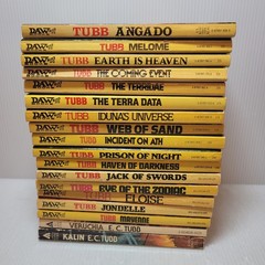 E.C. Tubb Lot of 18 Vtg Sci-FI Paperback books all Dumarest of Terra Series DAW