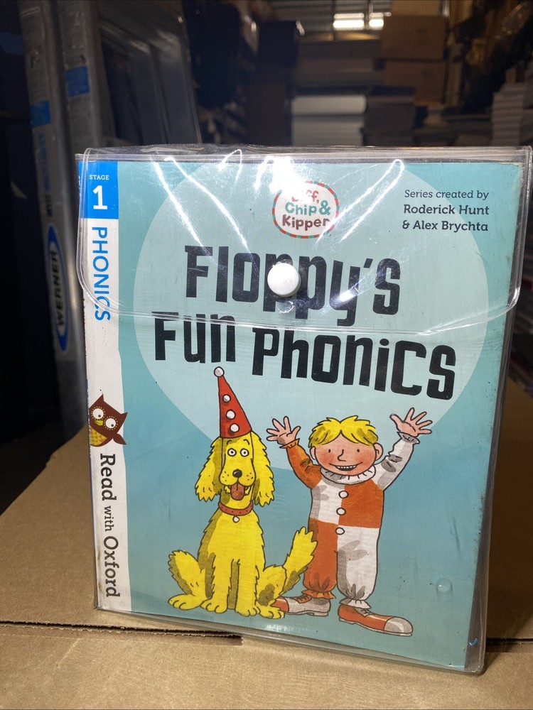 Biff Chip & Kipper Stage 1 Read Oxford 24 Books Children Pack By Roderick hunt