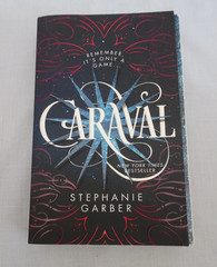 Stephanie Garber Caraval English YA Fantasy & Magic Novel 1st 2018 Flatiron PB
