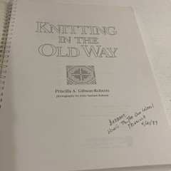 Vintage KNITTING IN THE OLD WAY, Gibson-Roberts 1985 Signed Ringbound