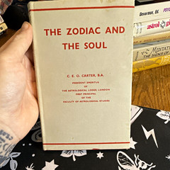 The Zodiac and the Soul, C. E. O. Carter 1968 Third Ed HC Theosophical Pub