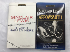 Sinclair Lewis 2 Book Fiction Lot Paperback Arrowsmith It Can’t Happen Here