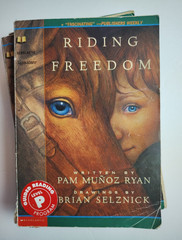 Lot of 4 Riding Freedom Pam Muñoz Ryan Scholastic Signature PB Classroom Set
