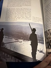 World War I : Armistice 1918 Hardcover Reg Grant. Library Binding.