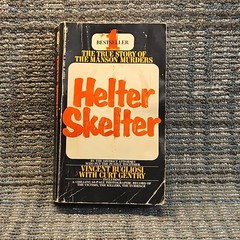 Helter Skelter: The True Story of the Manson Murders 1976 Paperback